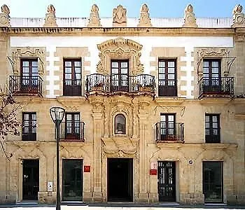 Casa Palacio De Leones